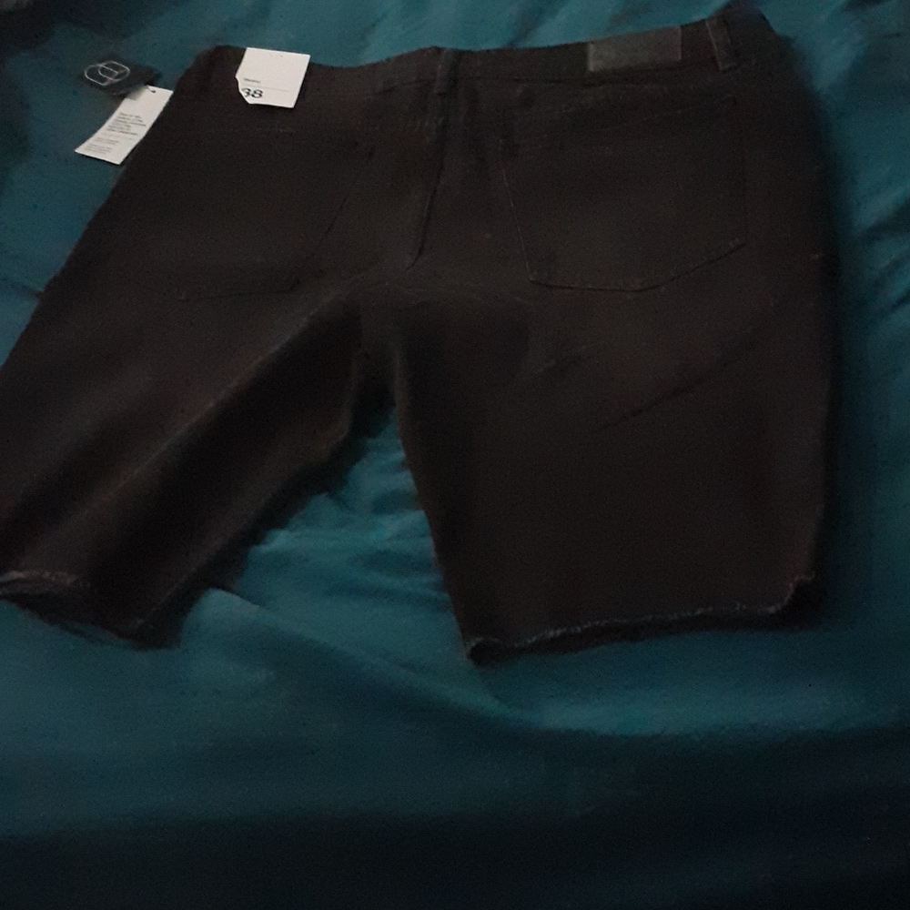 Short - Picture 2 of 2